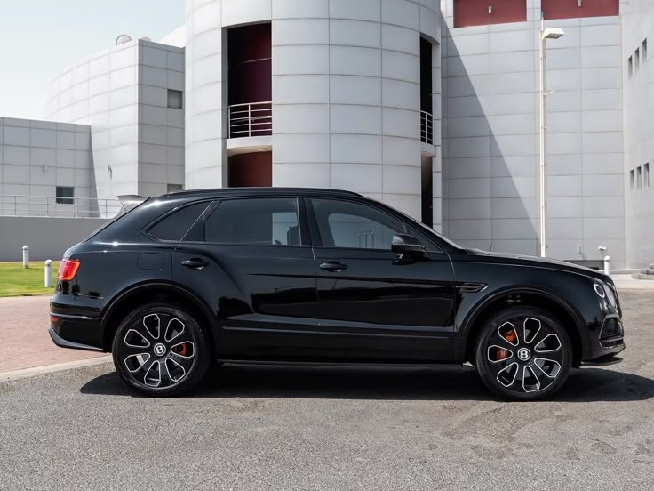 Bentley Bentayga Mulliner 2018 - Image 4