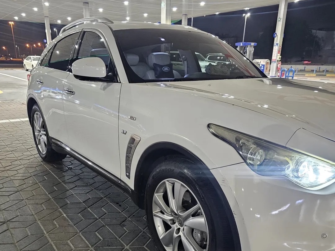 Infiniti QX 70 2016 - Image 3