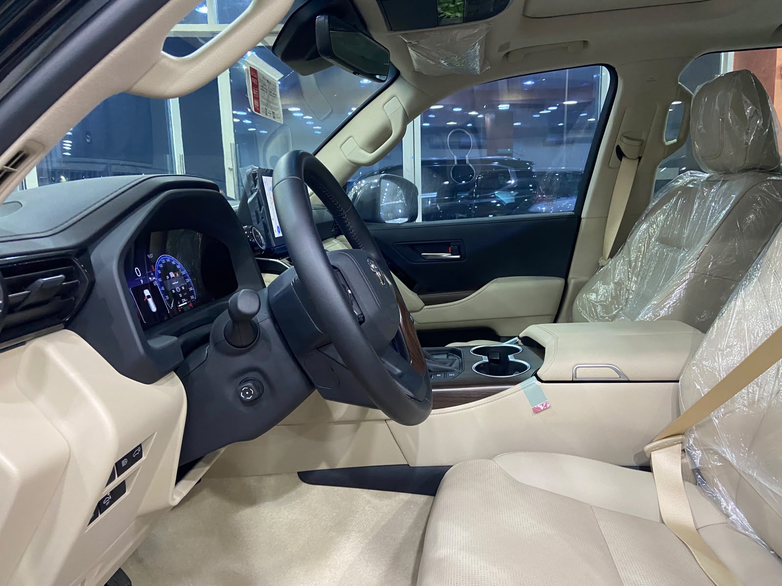 Toyota Land Cruiser VX 2025 - Image 3