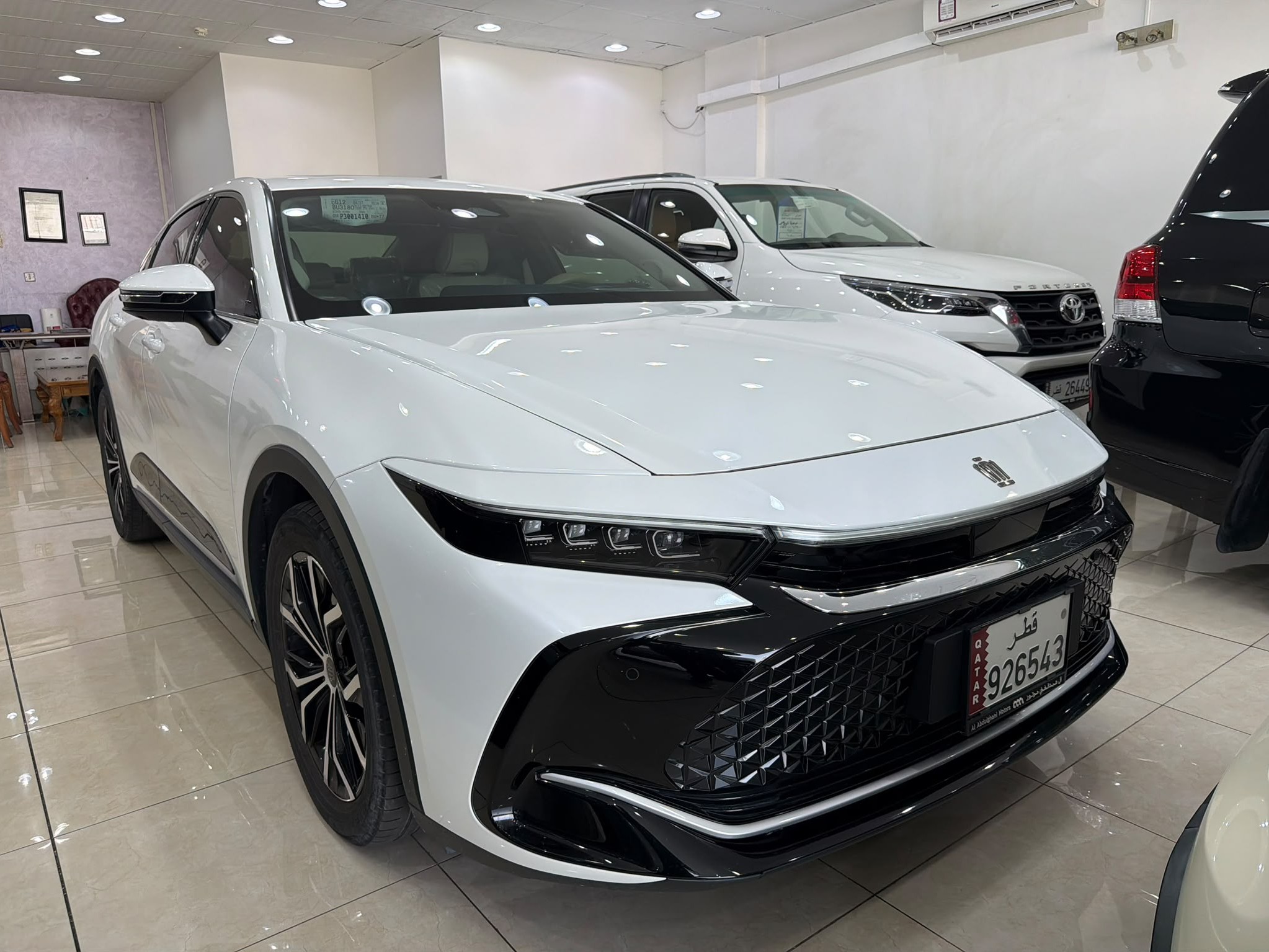 Toyota Crown hybrid 2023