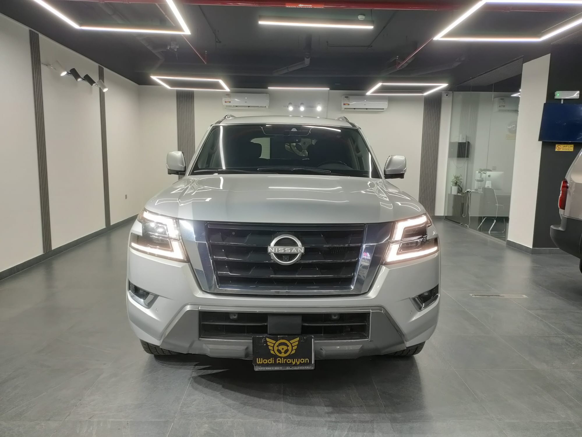 Nissan Armada 2021 - Image 2