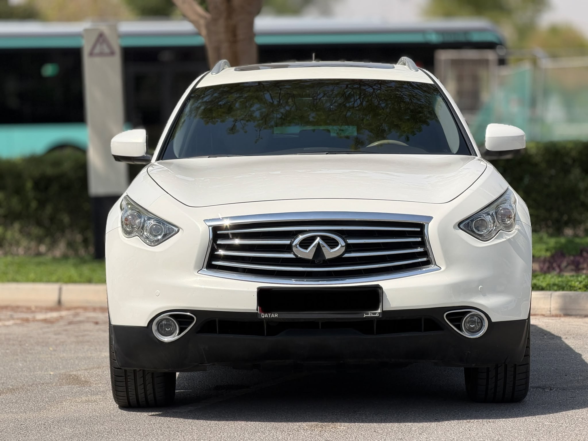 Infiniti QX 70 2015 - Image 2