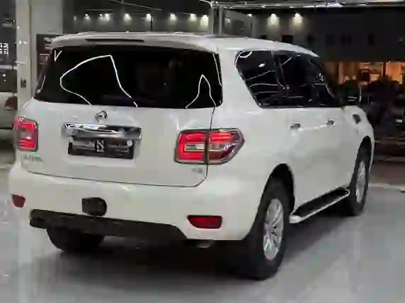 Nissan Patrol SE 2015 - Image 3