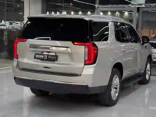 GMC Yukon SLT 2023 - Image 4