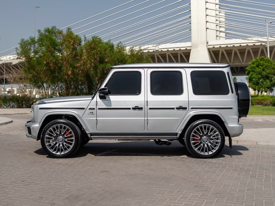 Mercedes-Benz G-Class 63 AMG 2025 - Image 4