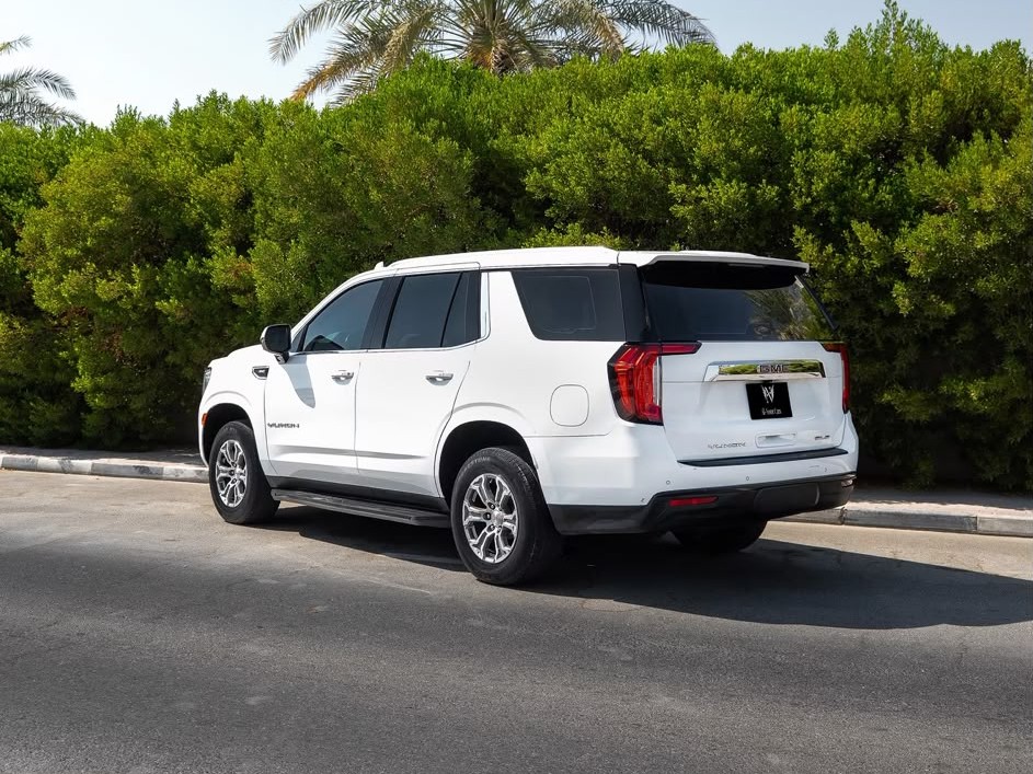 GMC Yukon SLE 2021 - Image 3