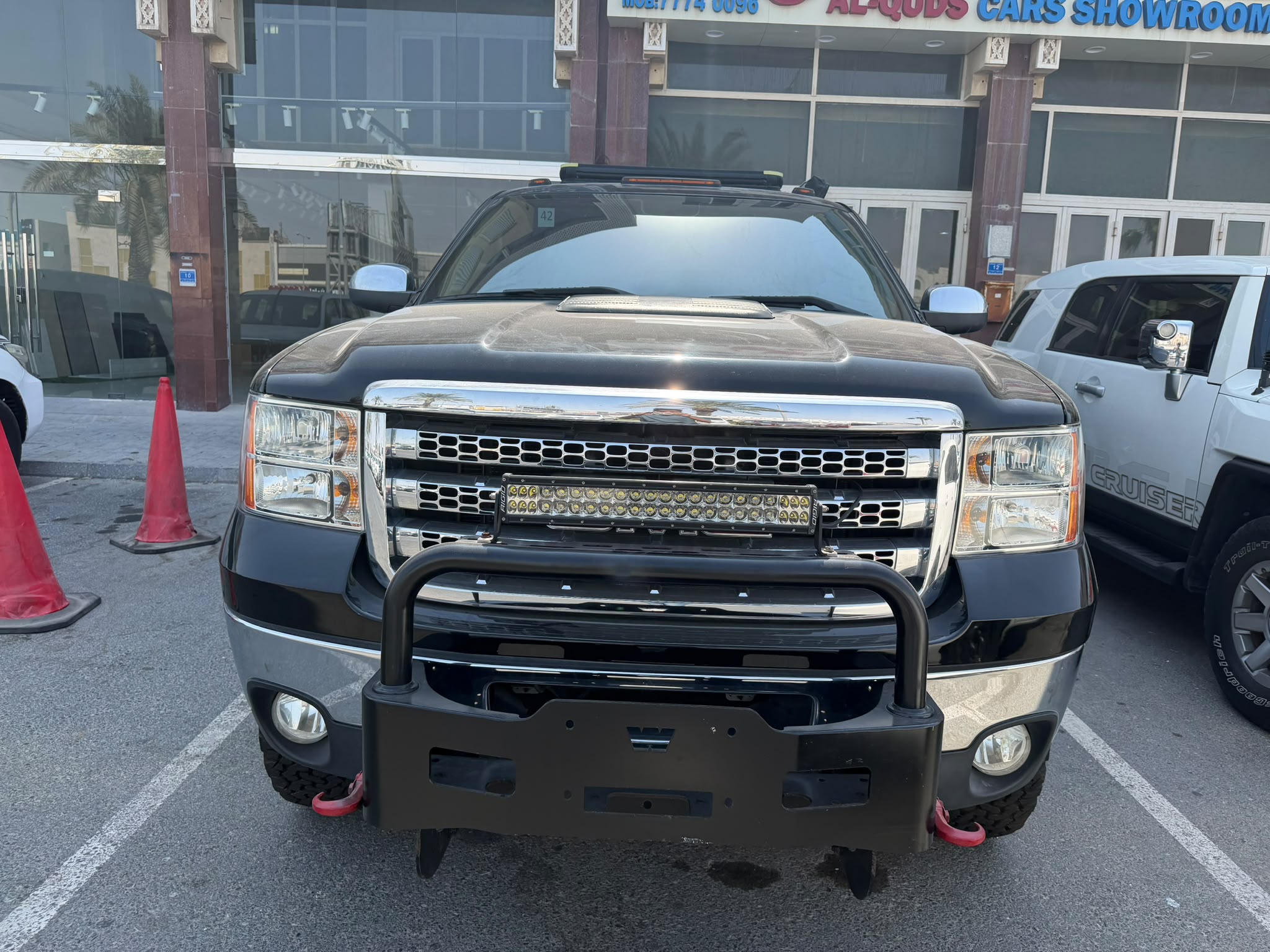 GMC Sierra 2500 HD 2013 - Image 2