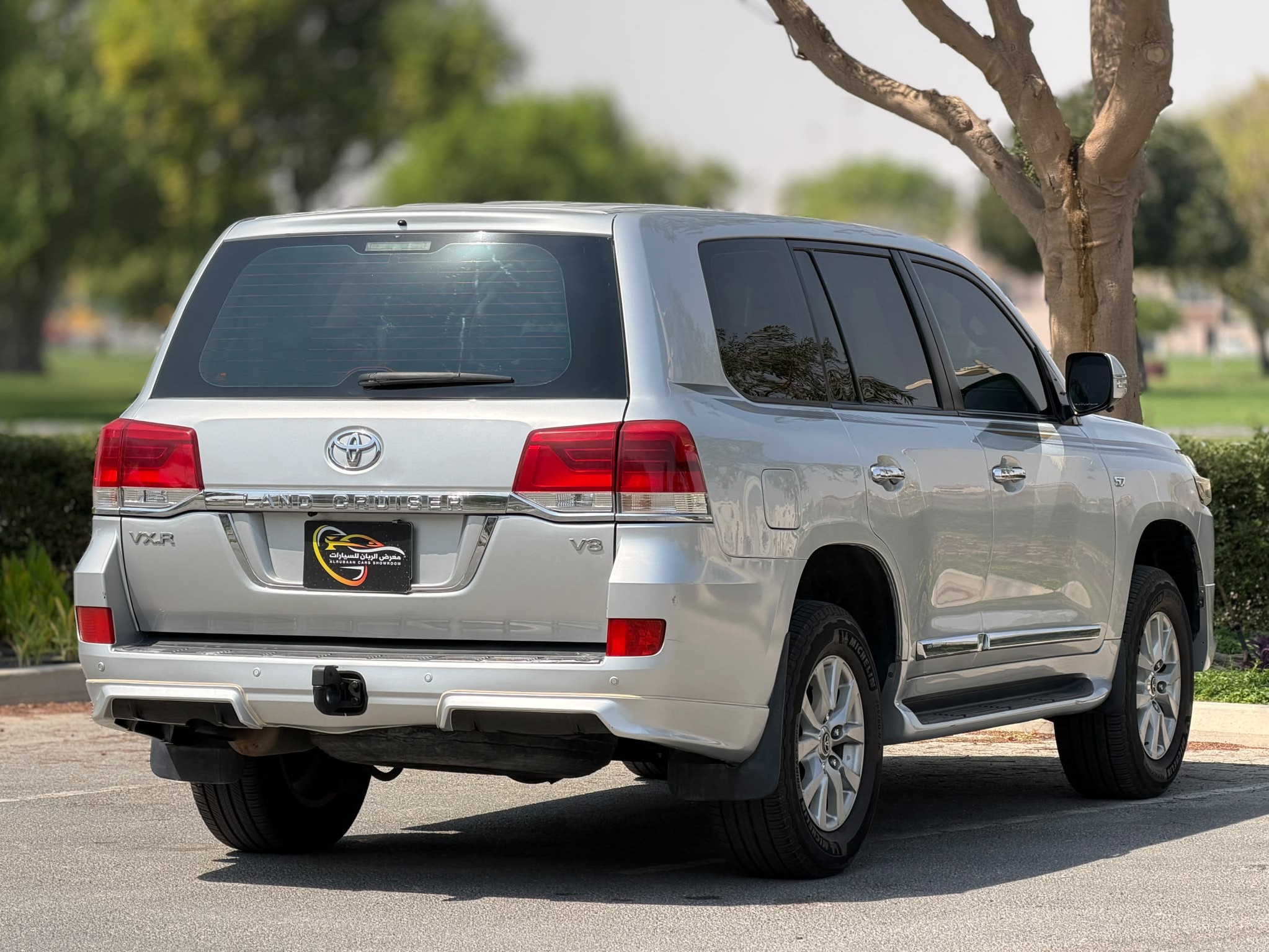 تويوتا لاند كروزر جي اكس ار v8 2015 - Image 4