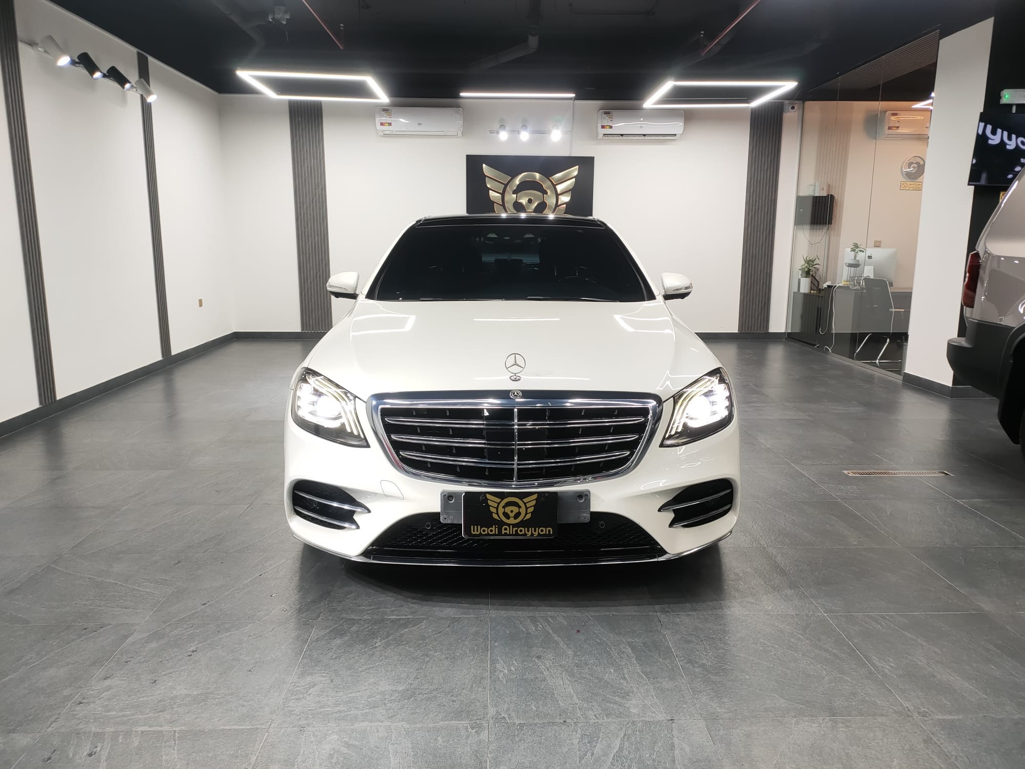 Mercedes-Benz S-Class Sedan 450 2020 - Image 2