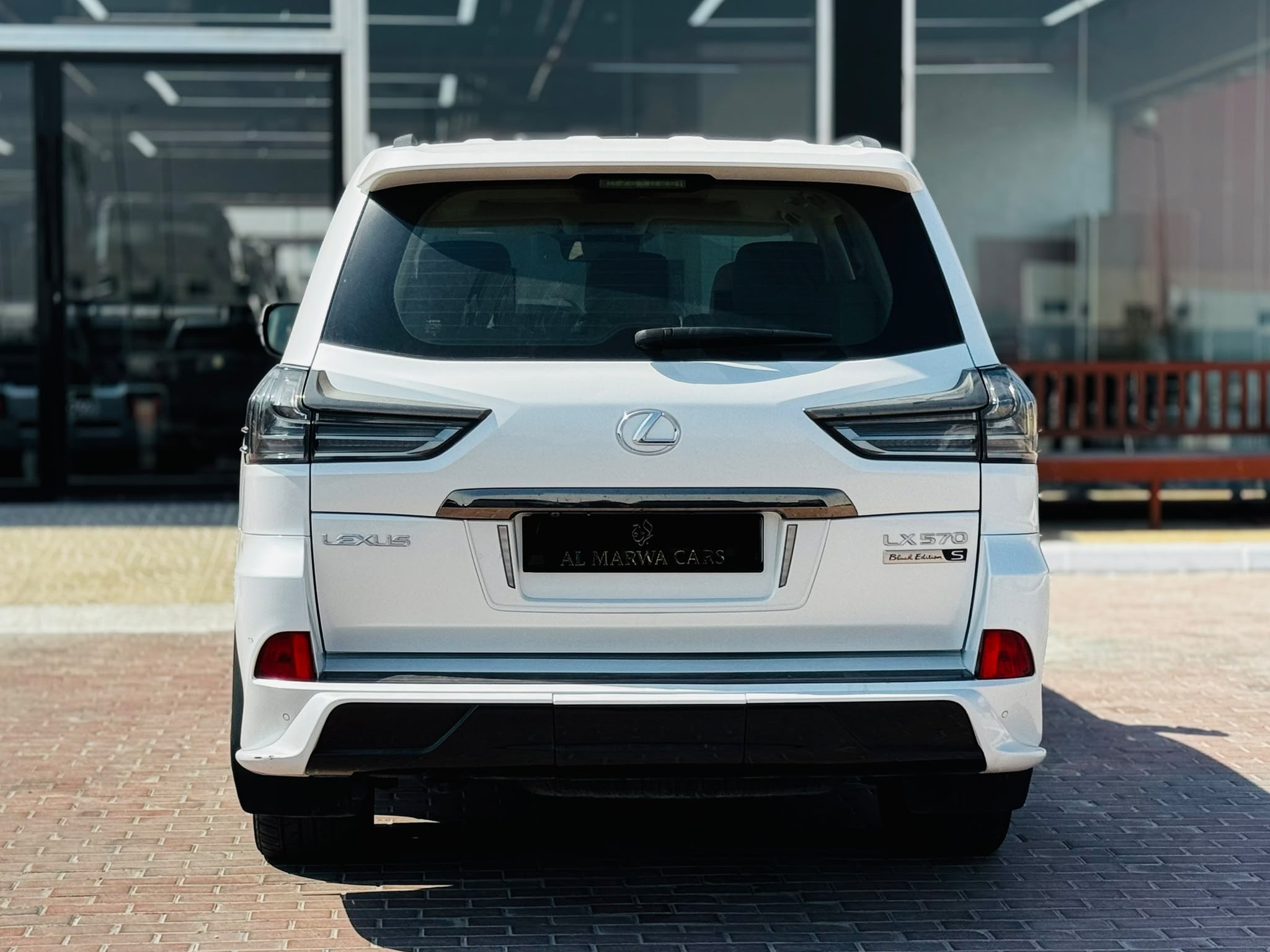 Lexus LX 570 S Black Edition 2020 - Image 2