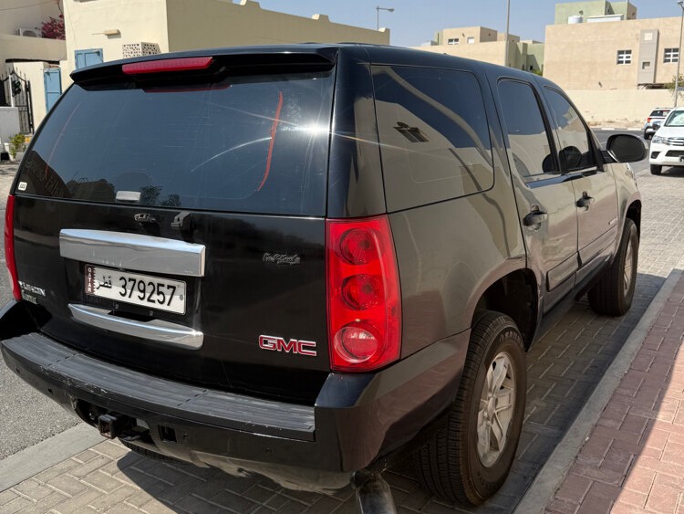 GMC Yukon SLE 2009 - Image 3