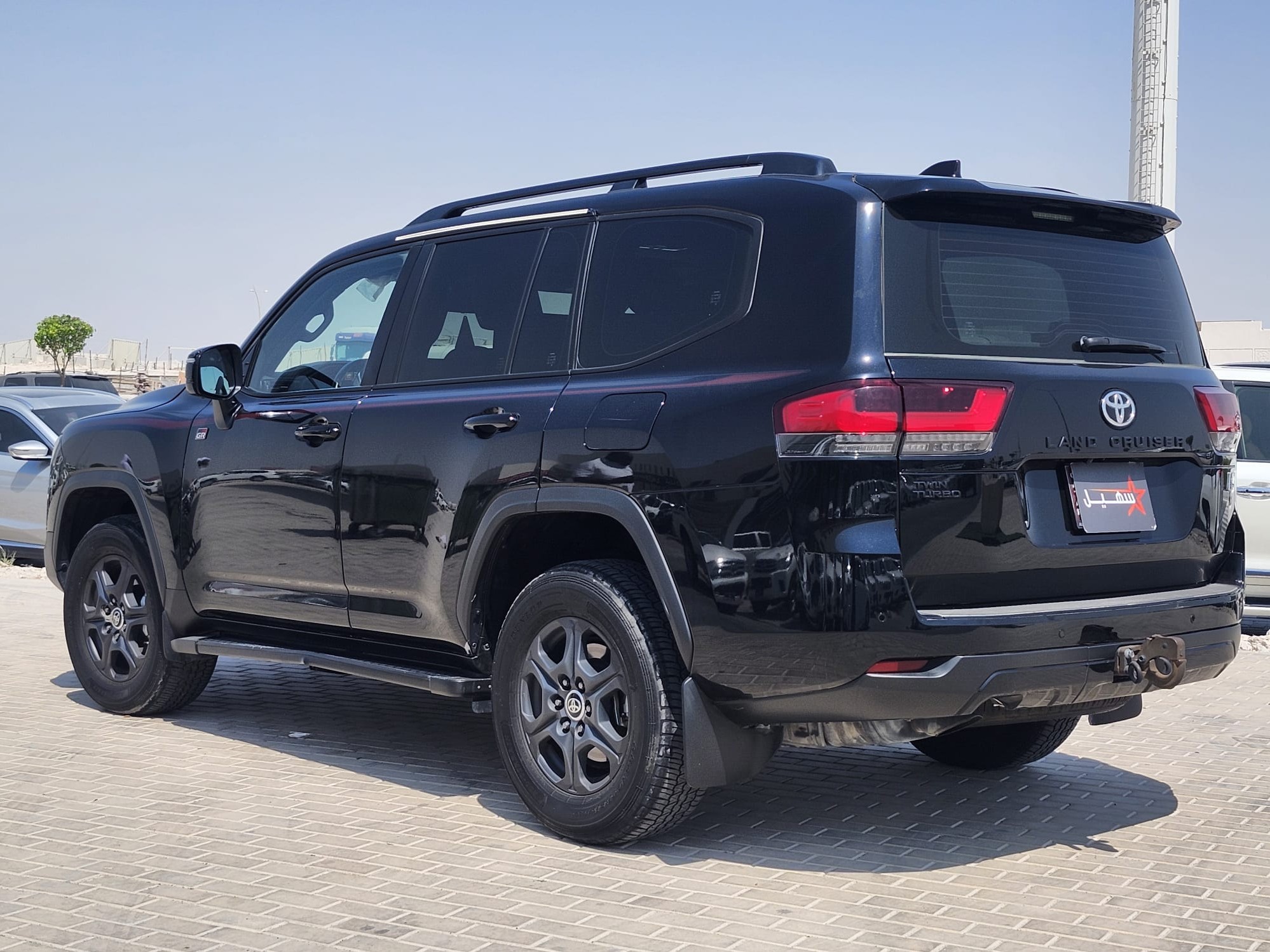 Toyota Land Cruiser GR TWIN TURBO 2025 - Image 4