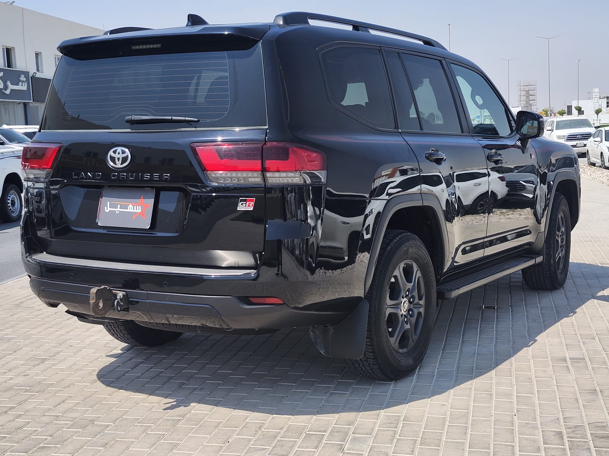 Toyota Land Cruiser GR TWIN TURBO 2025 - Image 2