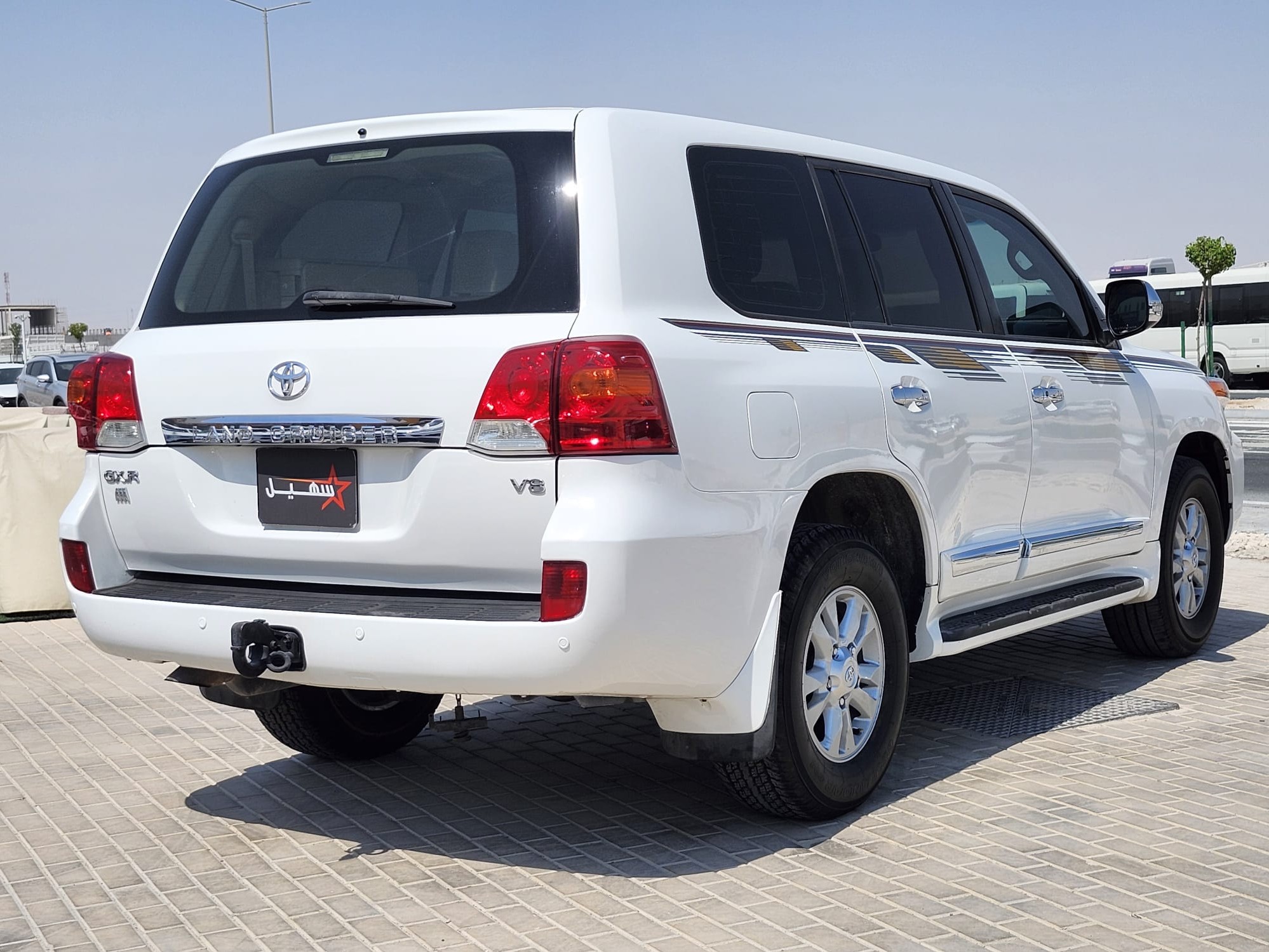 Toyota Land Cruiser GXR v8 2014 - Image 3