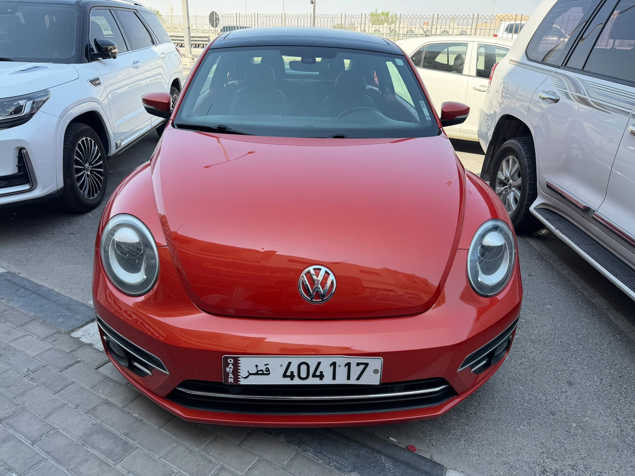 Volkswagen Beetle 2018 - Image 2