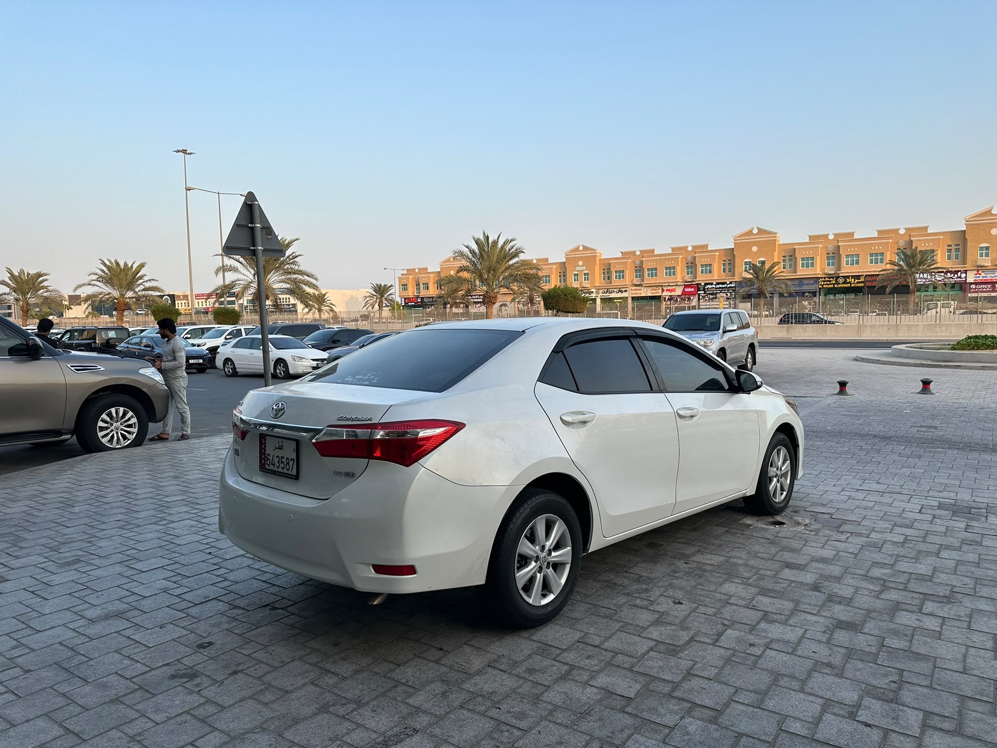 Toyota Corolla 1.6 2015 - Image 4