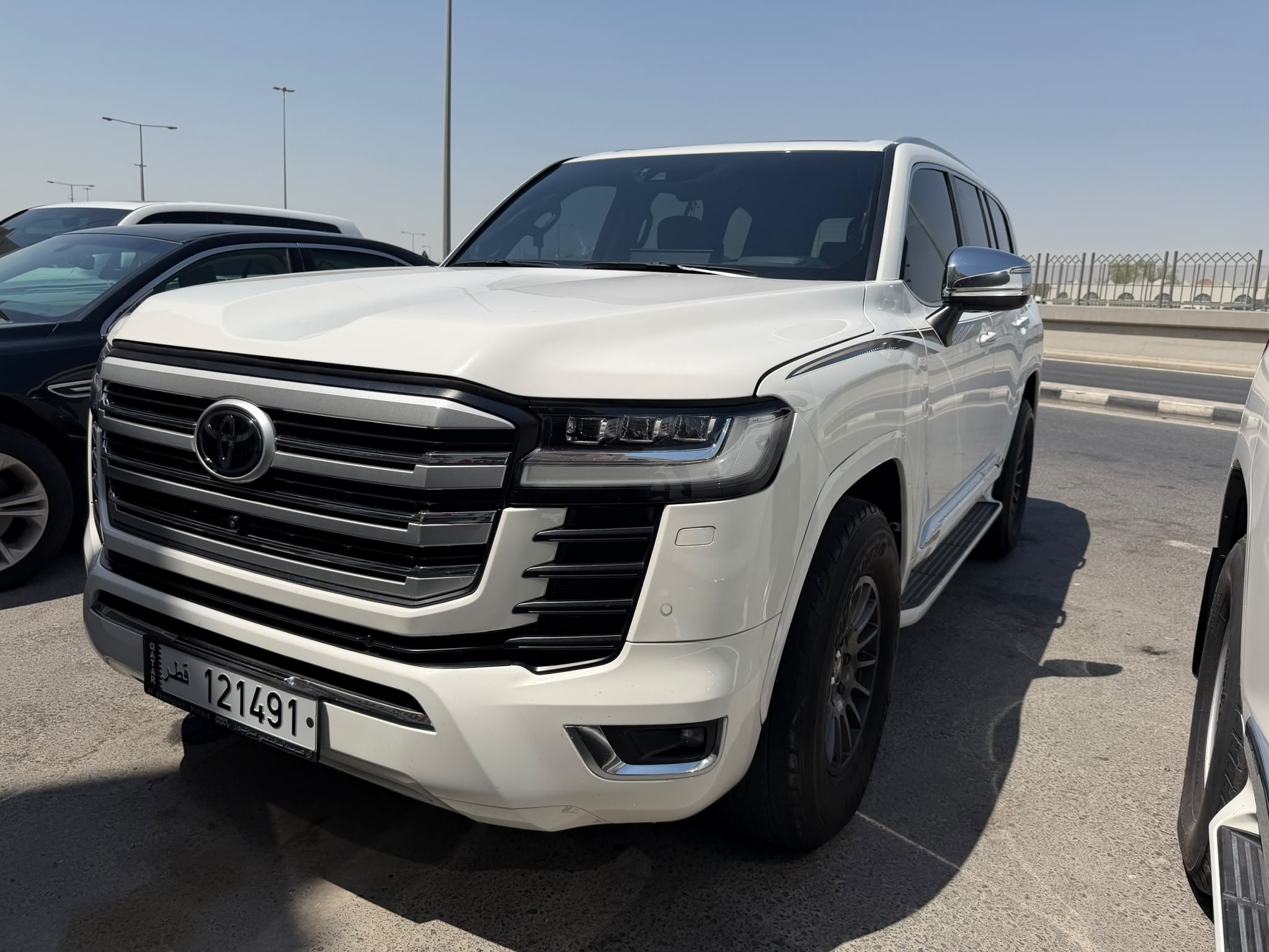 Toyota Land Cruiser VX.R 2022 - Image 3