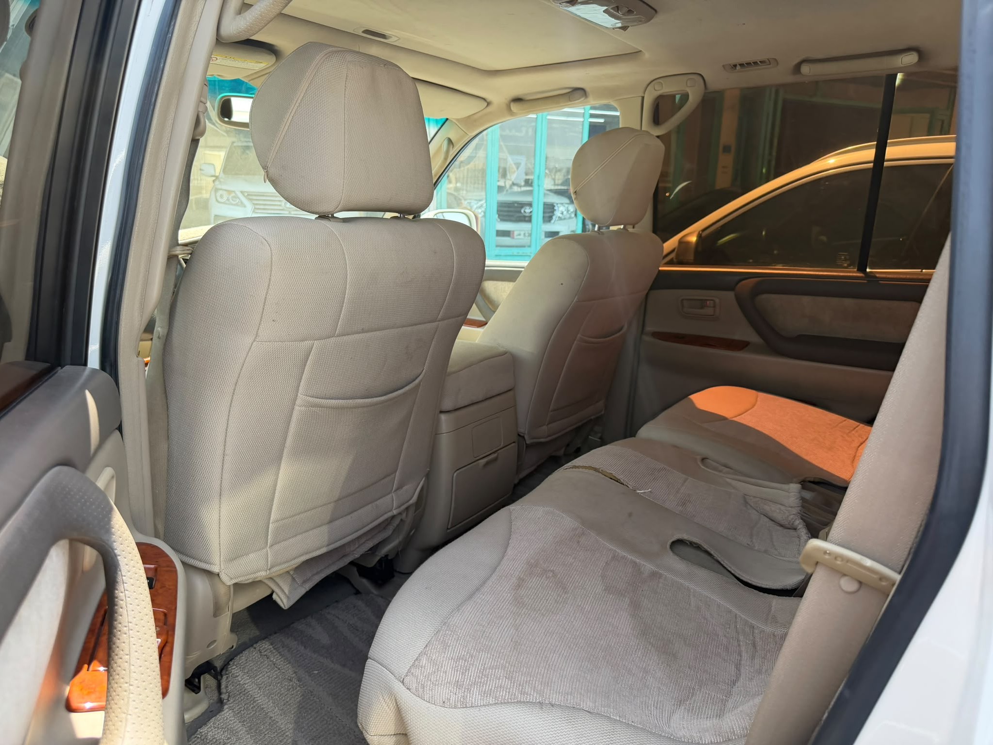 Toyota Land Cruiser GXR v6 2006 - Image 3