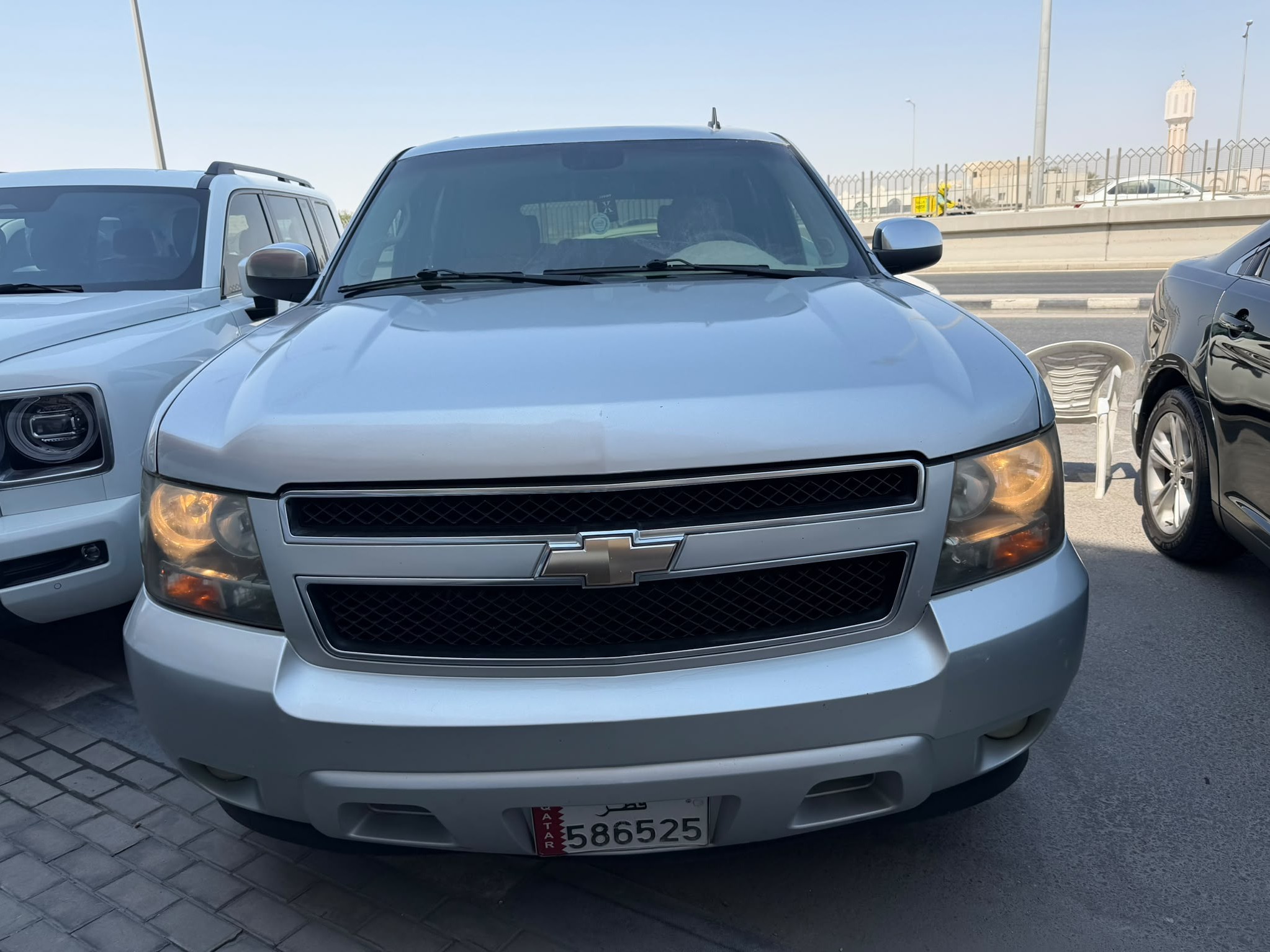 Chevrolet Tahoe 2010 - Image 2