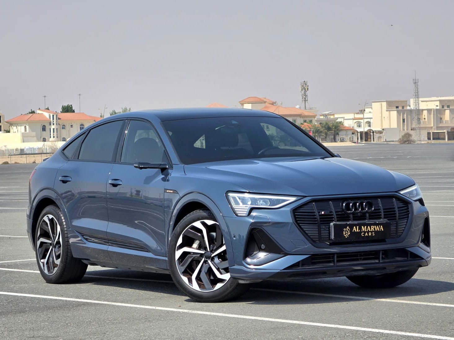 أودي اي ترون 55 Quattro - S Line  2021
