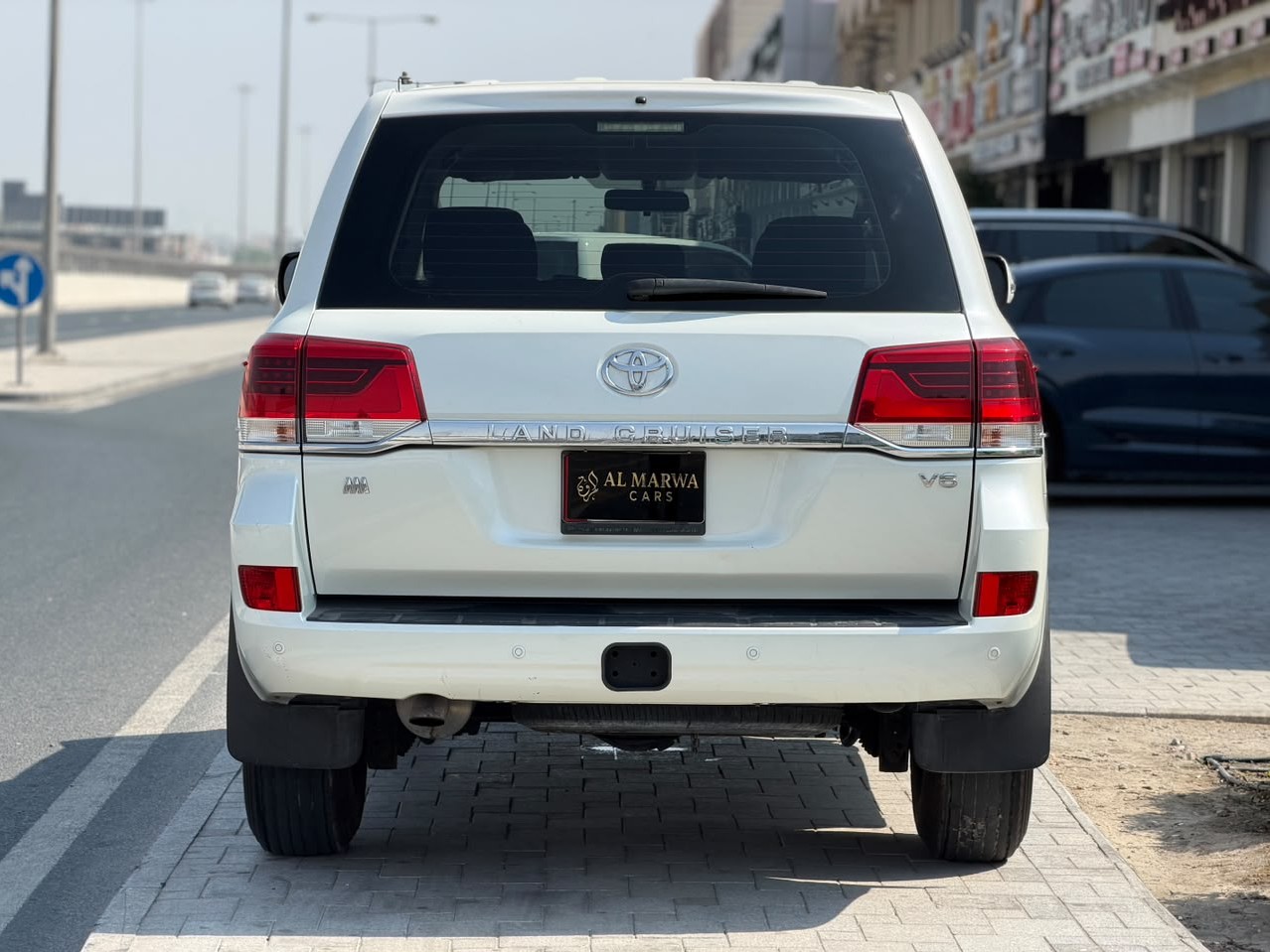 Toyota Land Cruiser GX 2017 - Image 3