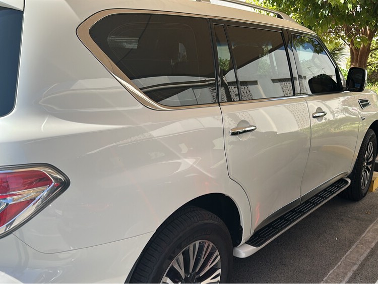 Nissan Patrol SE 2016 - Image 2