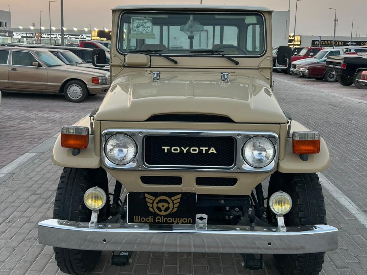 Toyota Land Cruiser 0000 - Image 2