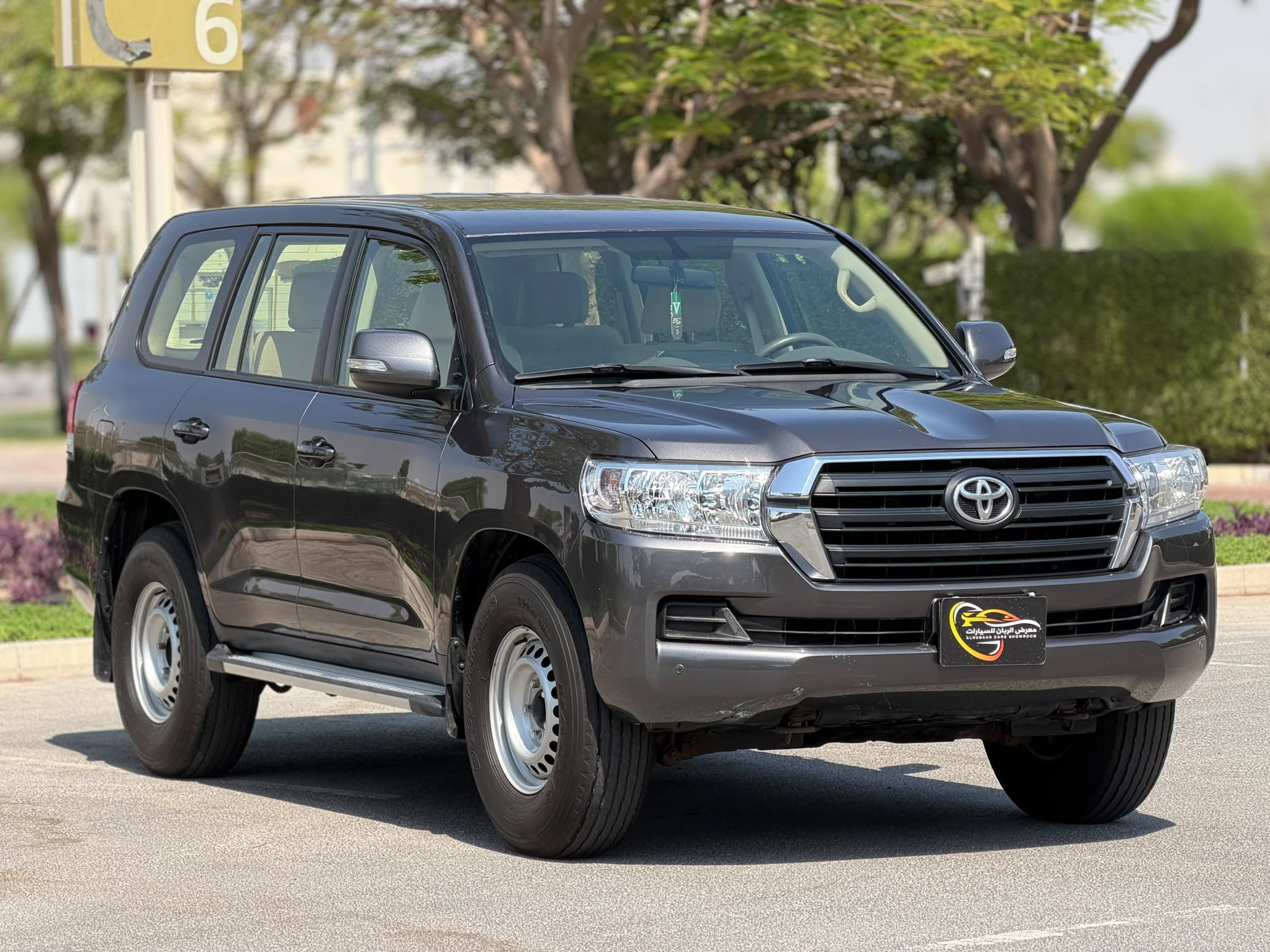 Toyota Land Cruiser GX 2021