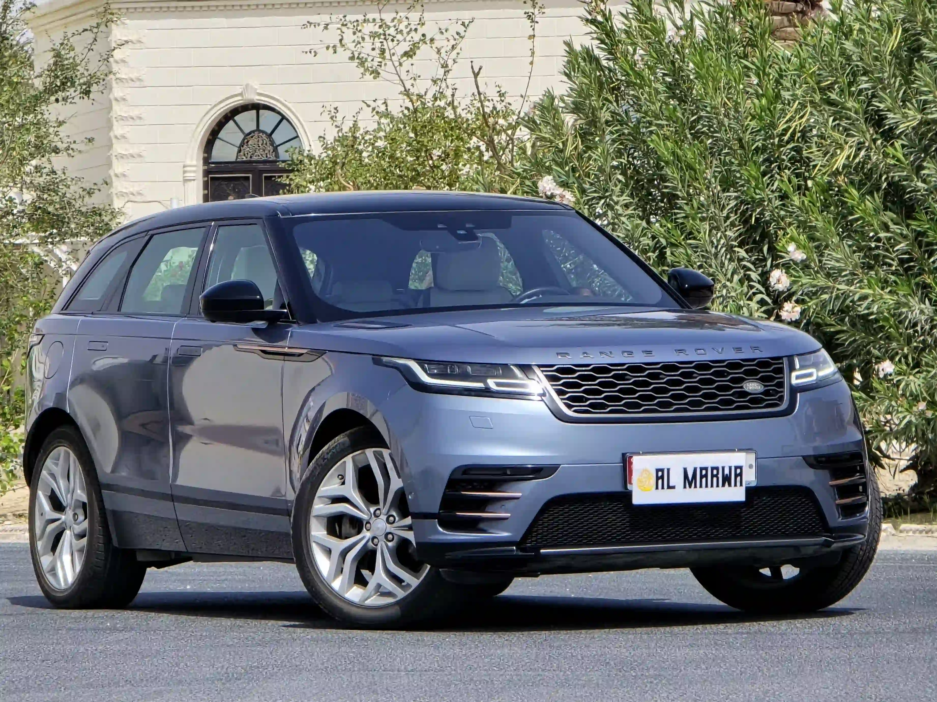 Land Rover Range Rover Velar R-Dynamic 2018