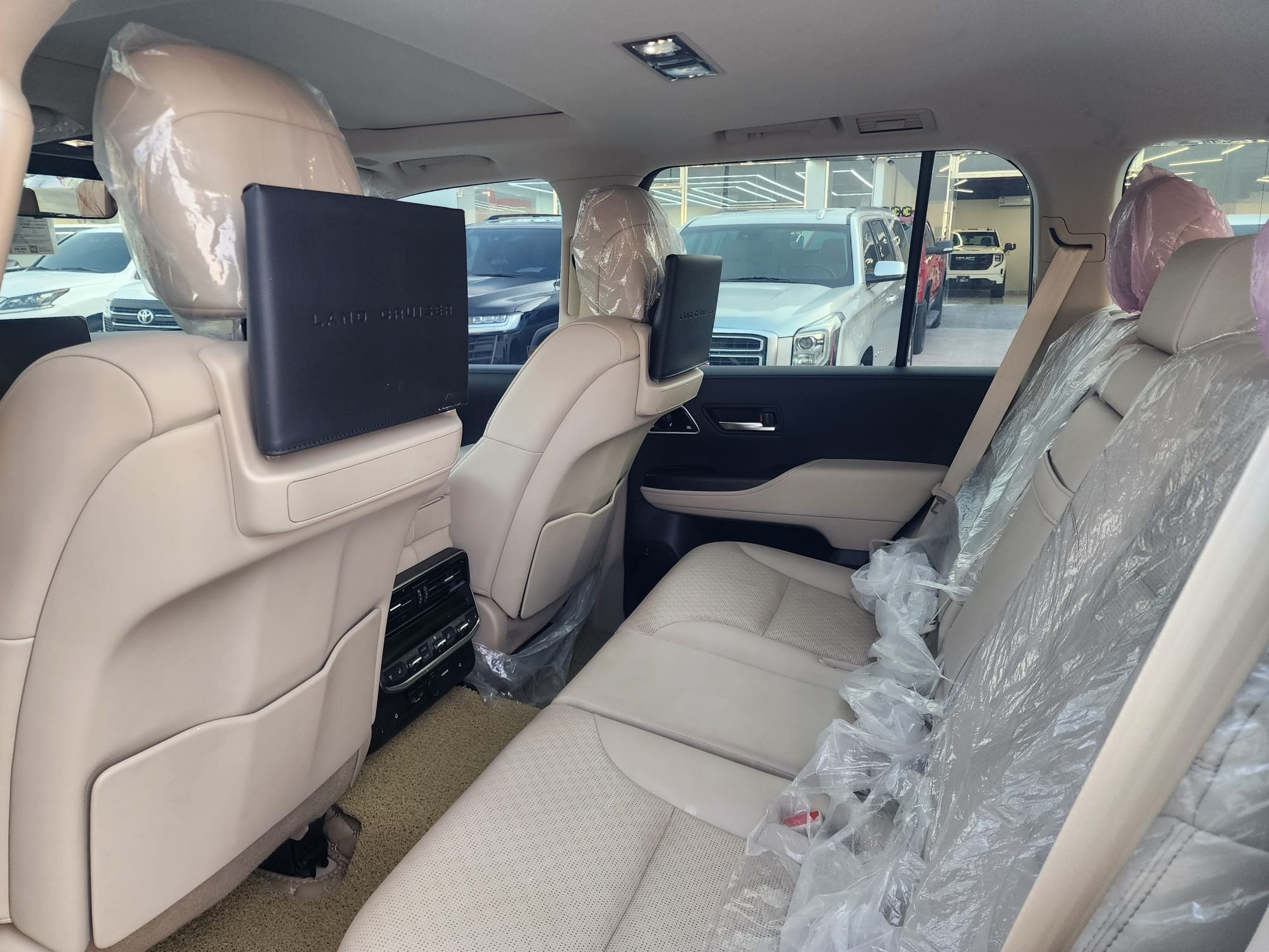 Toyota Land Cruiser VX.R 2025 - Image 4