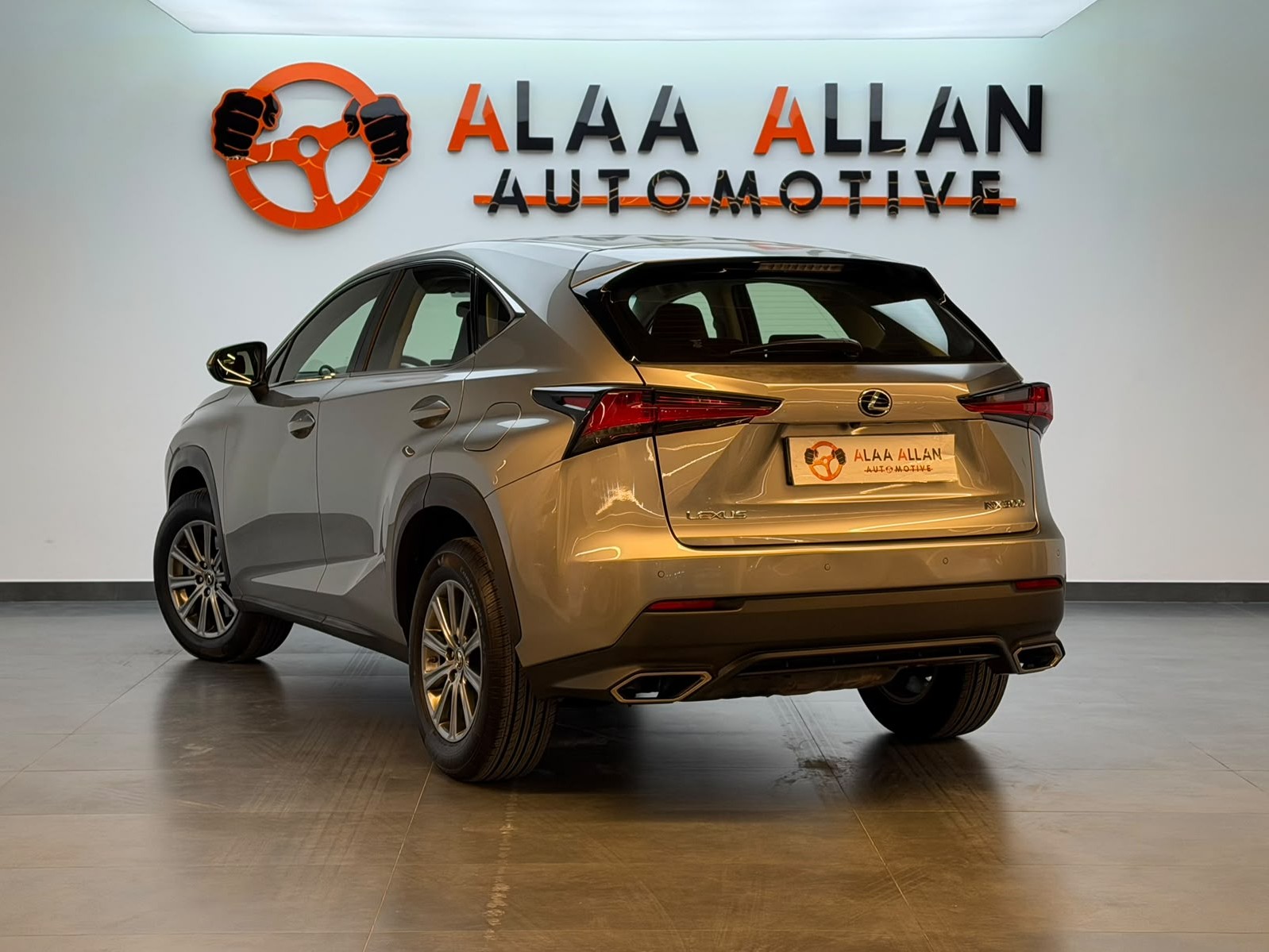 Lexus NX 300 2019 - Image 4