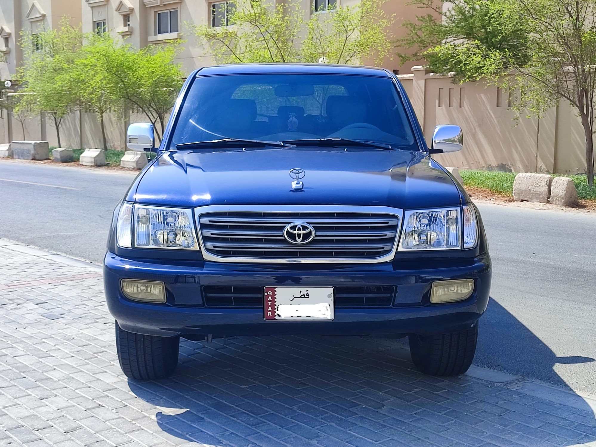 Toyota Land Cruiser GXR v6 2004 - Image 2