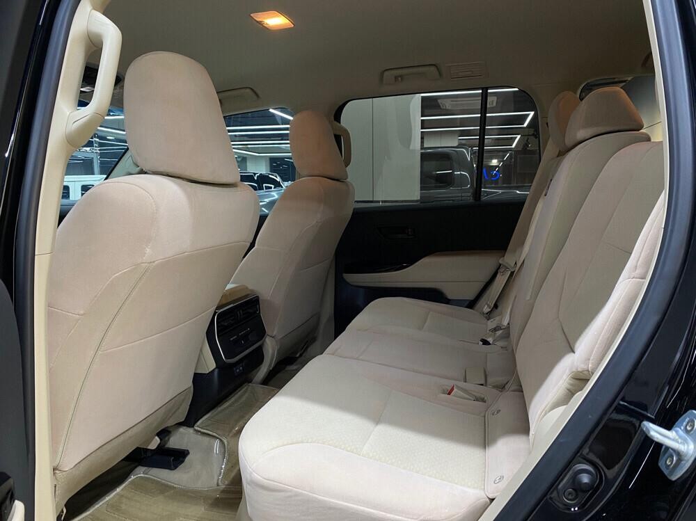 Toyota Land Cruiser GX 2025 - Image 2