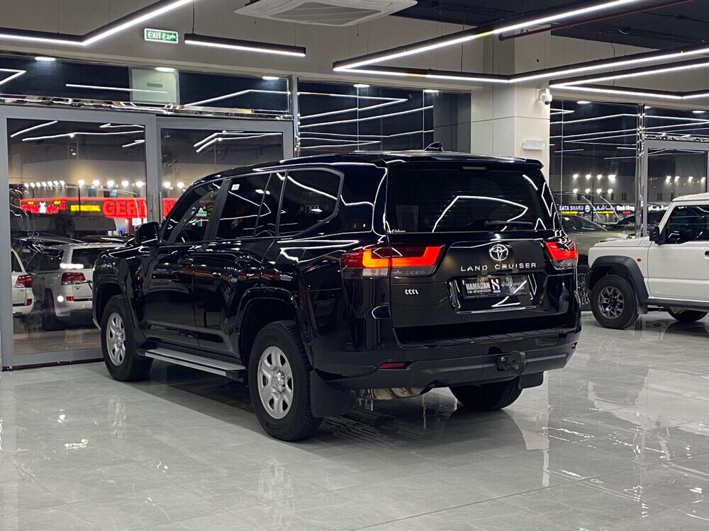 Toyota Land Cruiser GX 2025 - Image 4