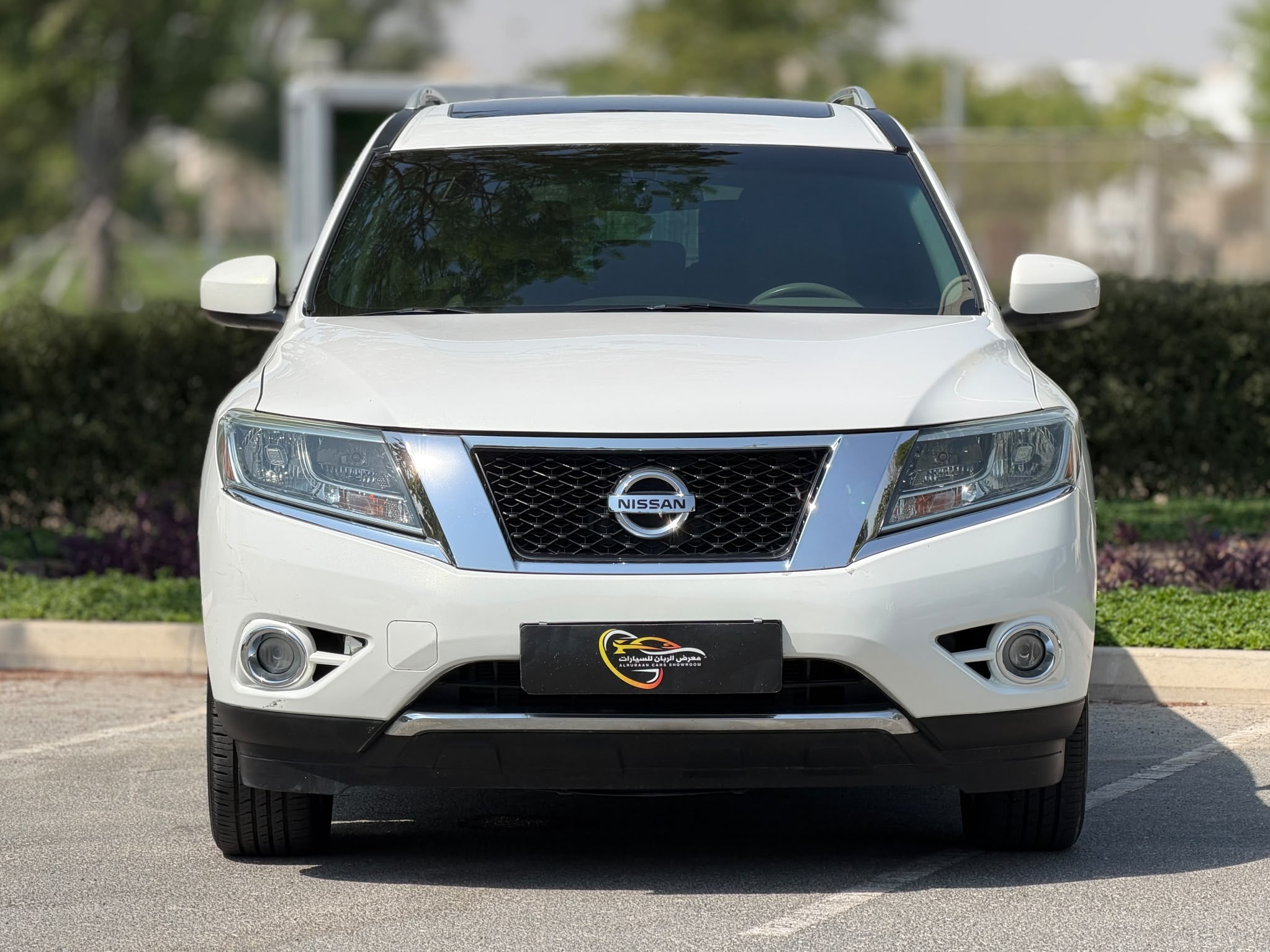 Nissan Pathfinder 2013 - Image 2