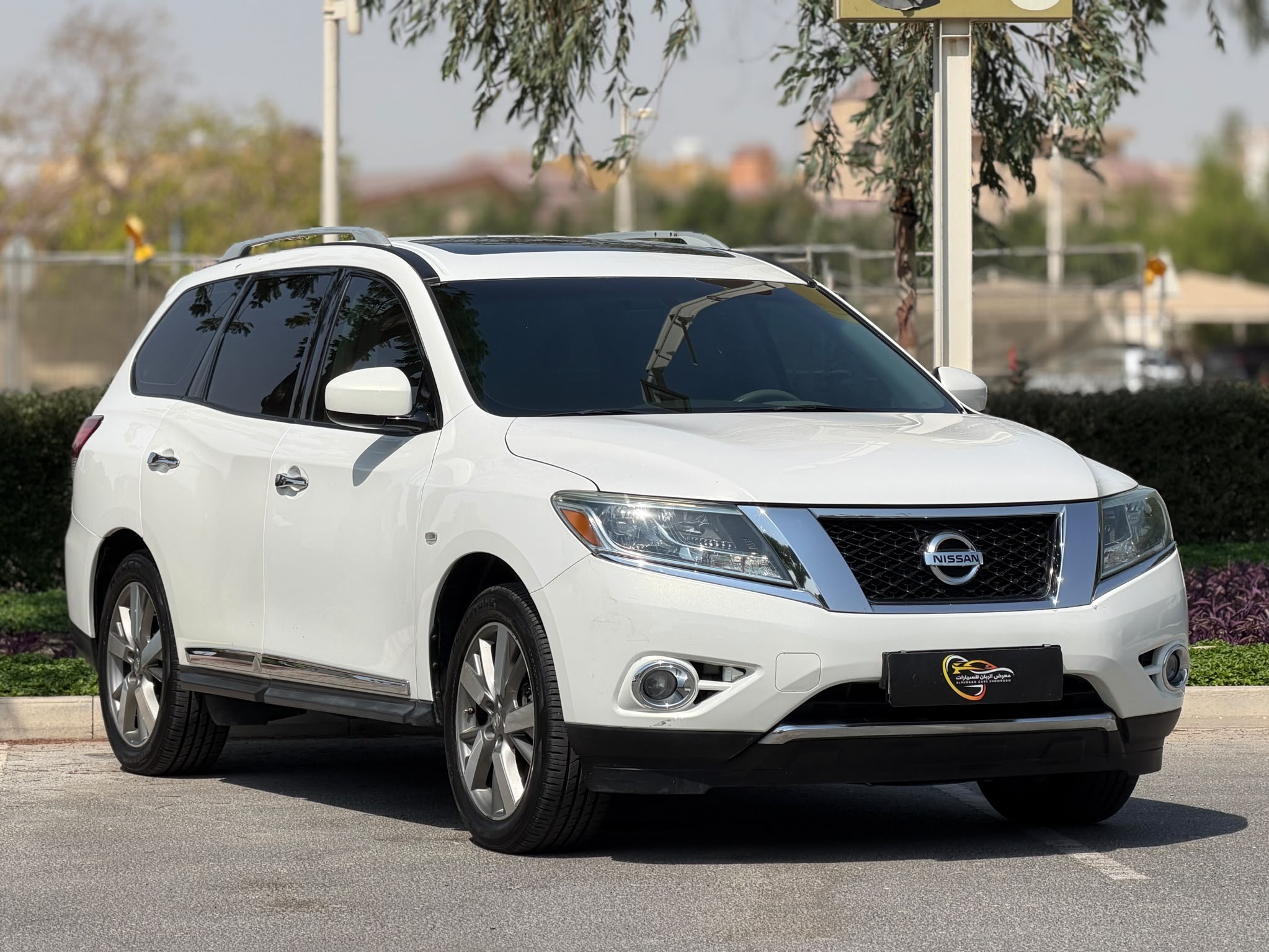 Nissan Pathfinder 2013 - Image 1