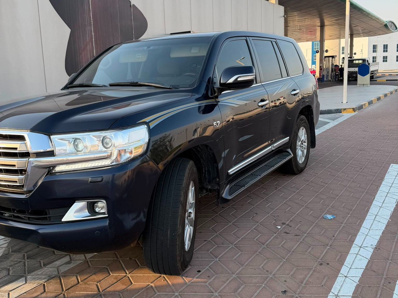 Toyota Land Cruiser VX.R 2016 - Image 4