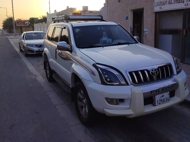 Toyota Prado VX v6 2009 - Image 2