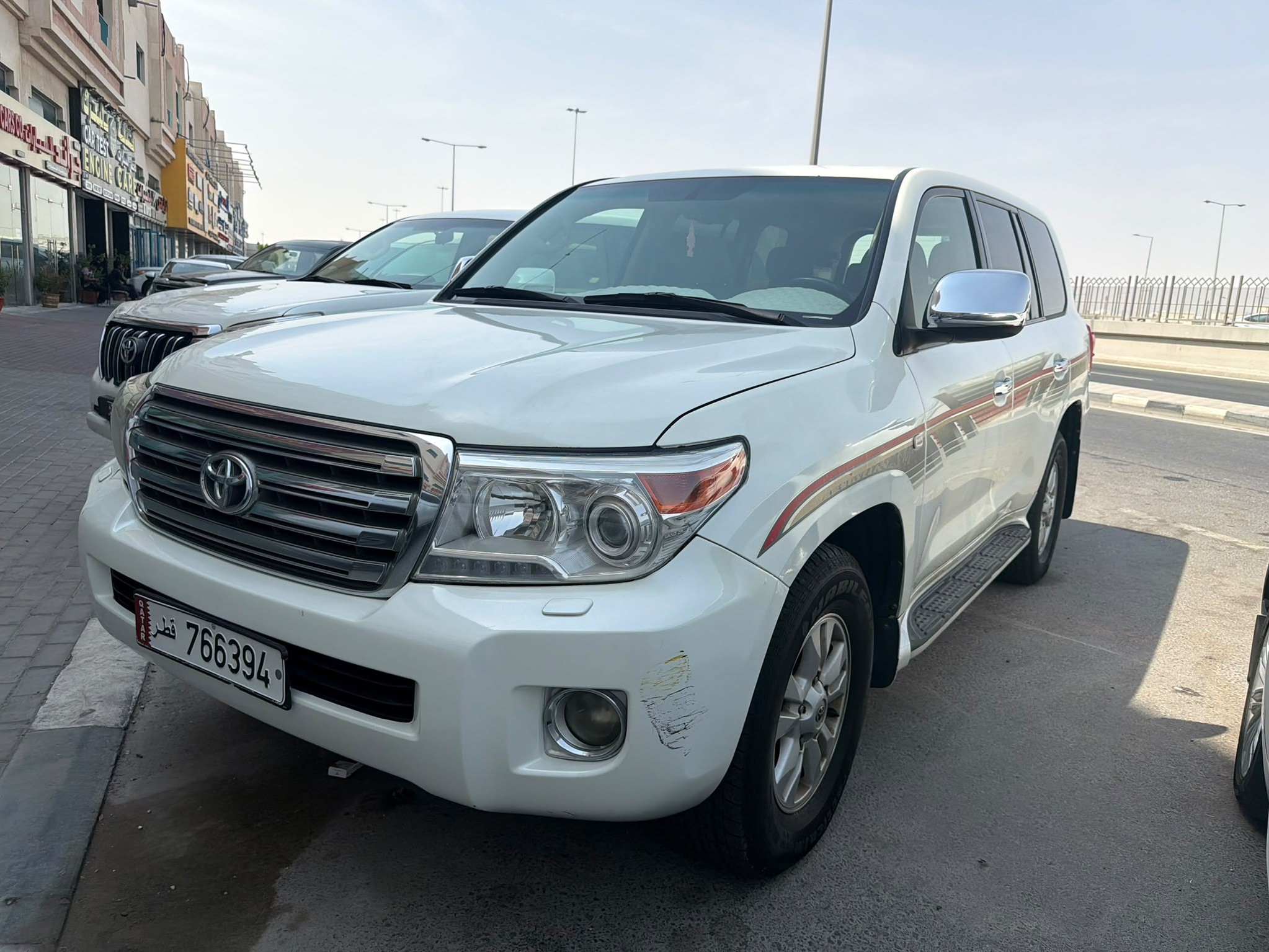 تويوتا لاند كروزر جي اكس ار v8 2010 - Image 3
