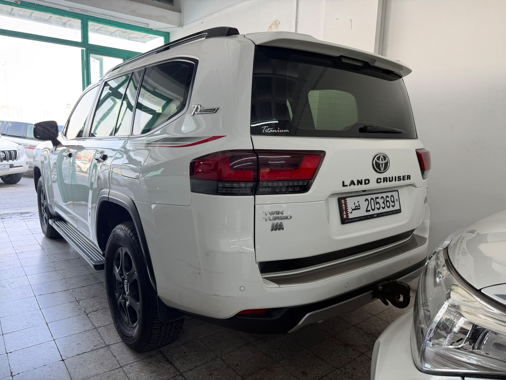 Toyota Land Cruiser GR TWIN TURBO 2022 - Image 2