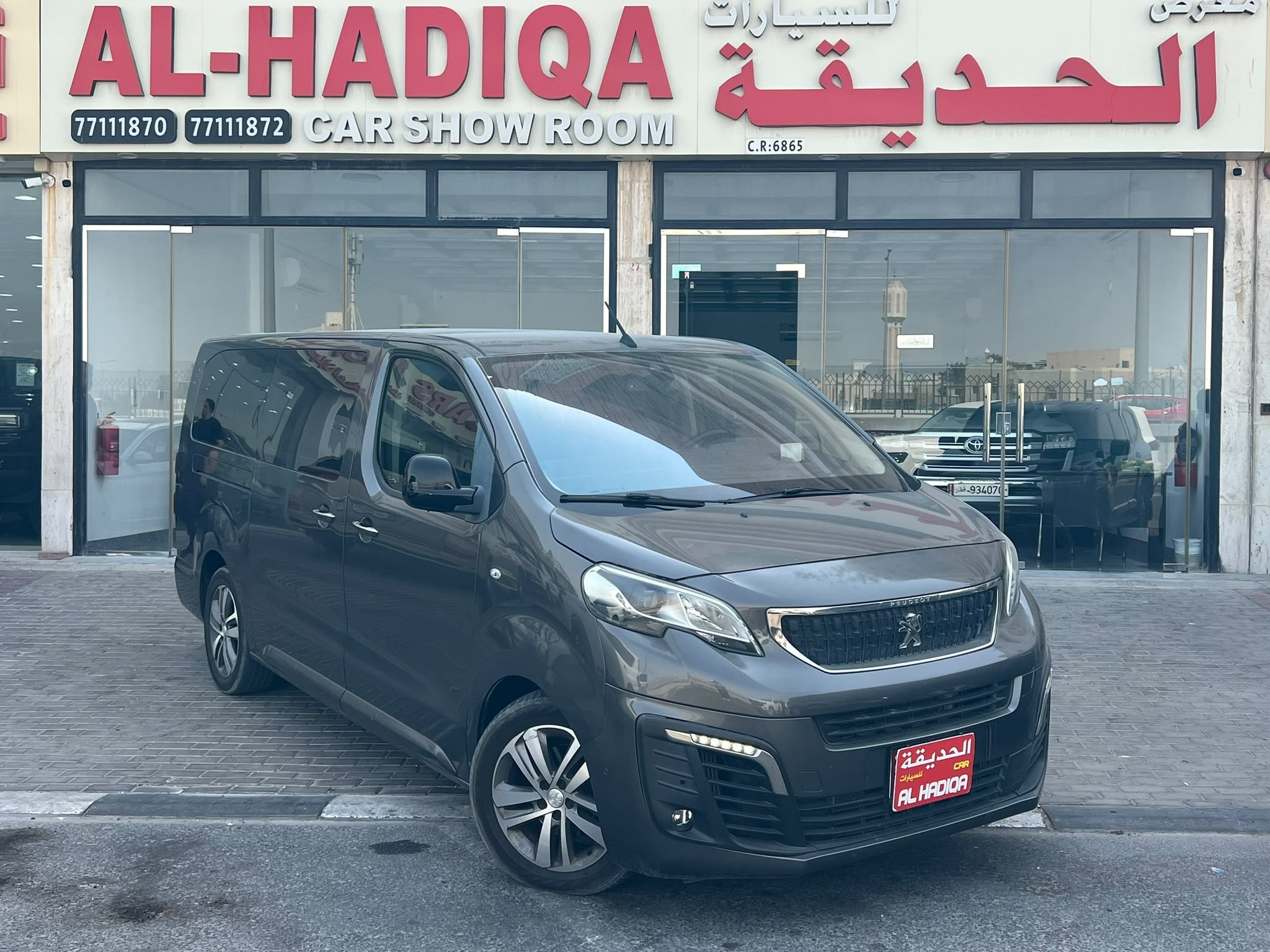 بيجو Travller 2022 - Image 1