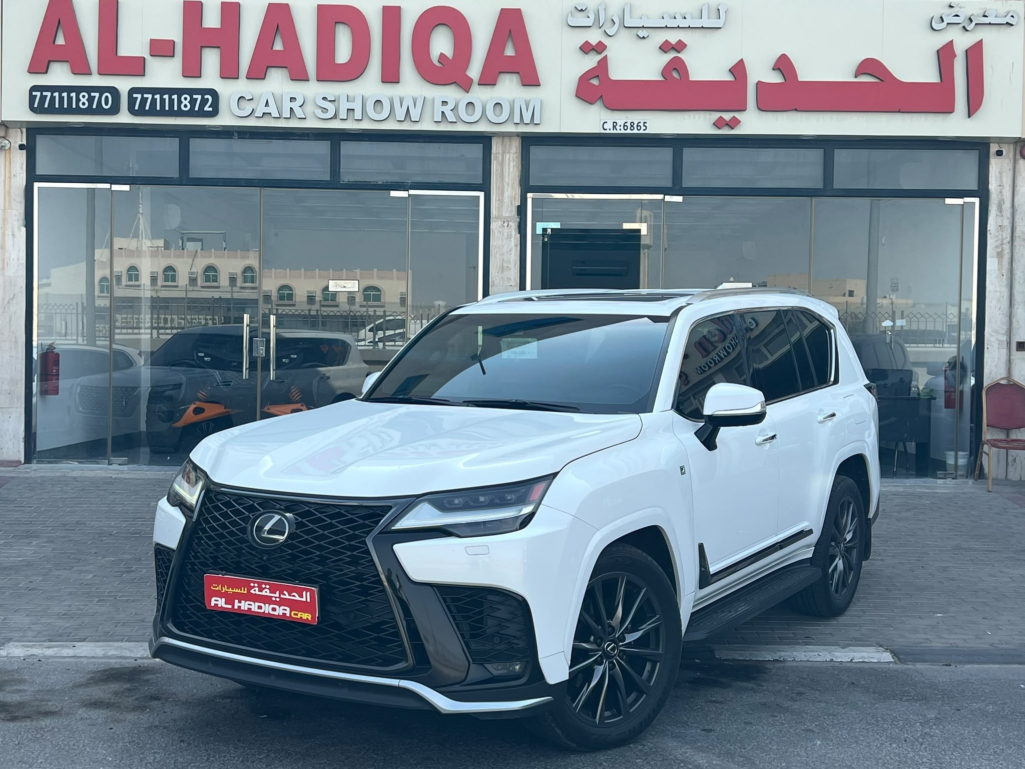 لكزس ال اكس 600اف سبورت  2023 - Image 1