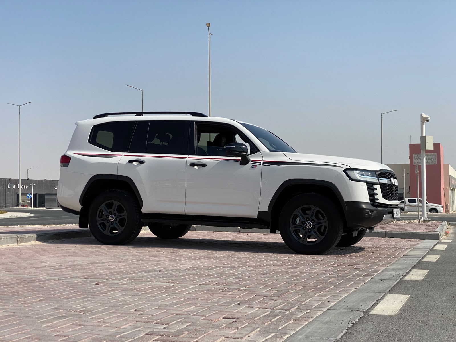 تويوتا لاند كروزر GR TWIN TURBO 2023 - Image 1