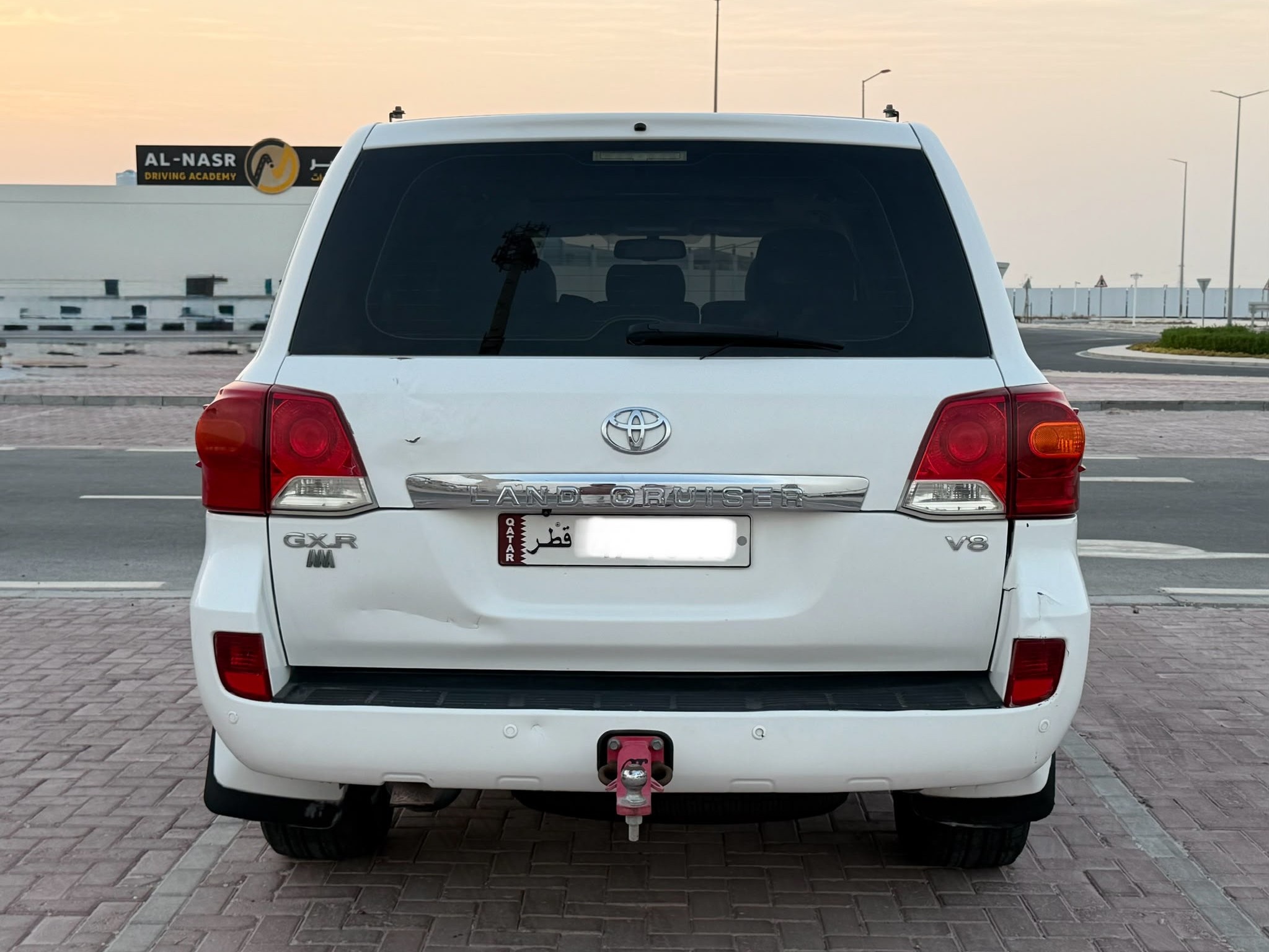 تويوتا لاند كروزر جي اكس ار v8 2014 - Image 4