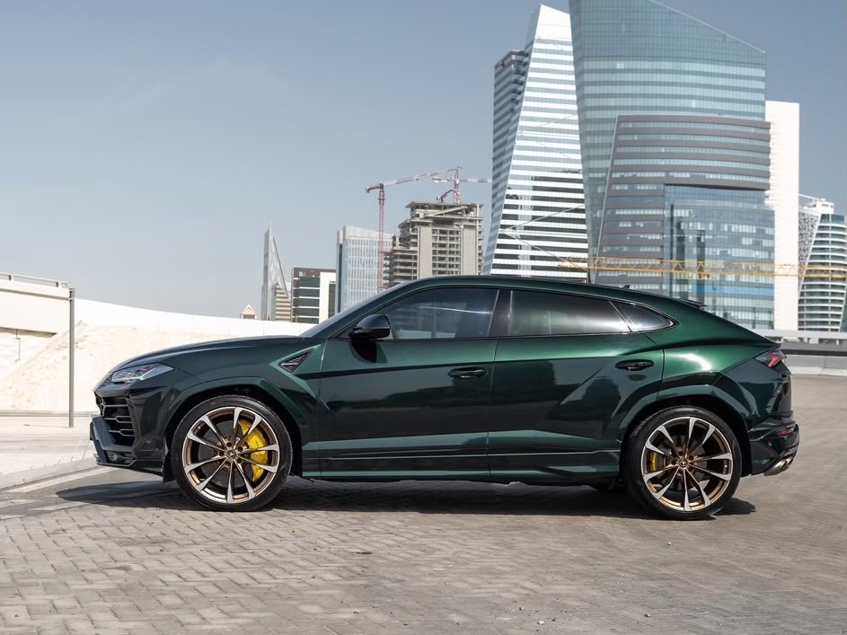 Lamborghini Urus 2020 - Image 2