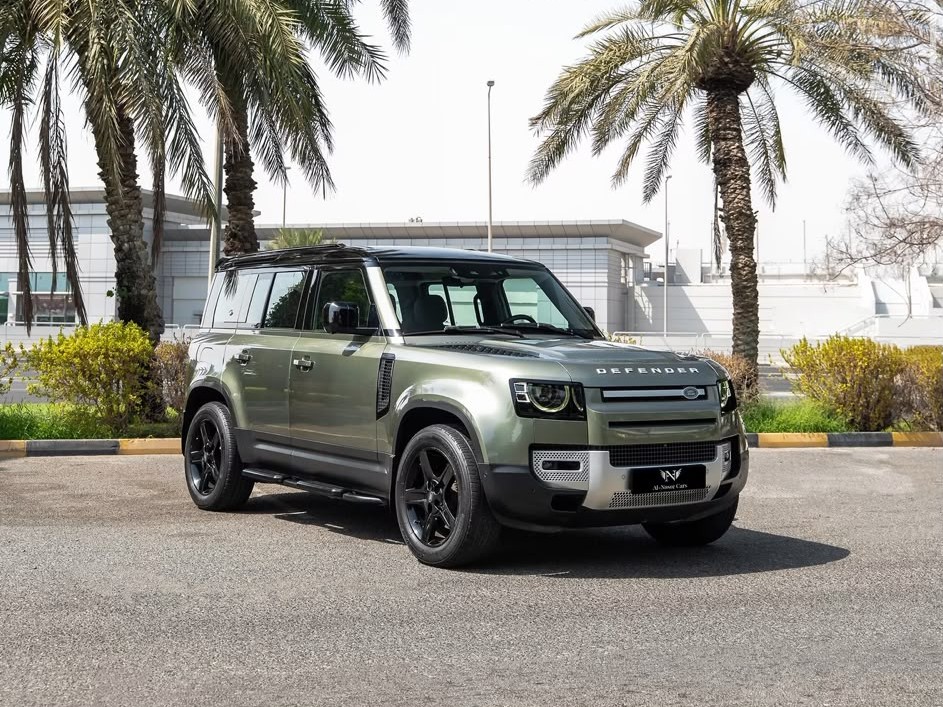 Land Rover Defender 2020 - Image 1
