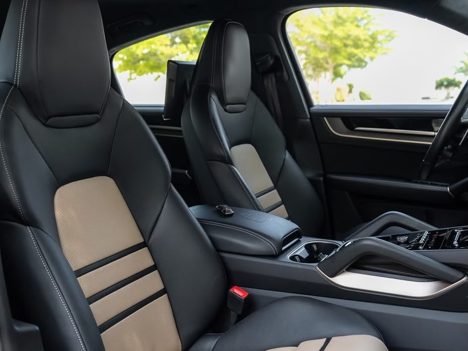 Porsche Cayenne GTS 2024 - Image 4