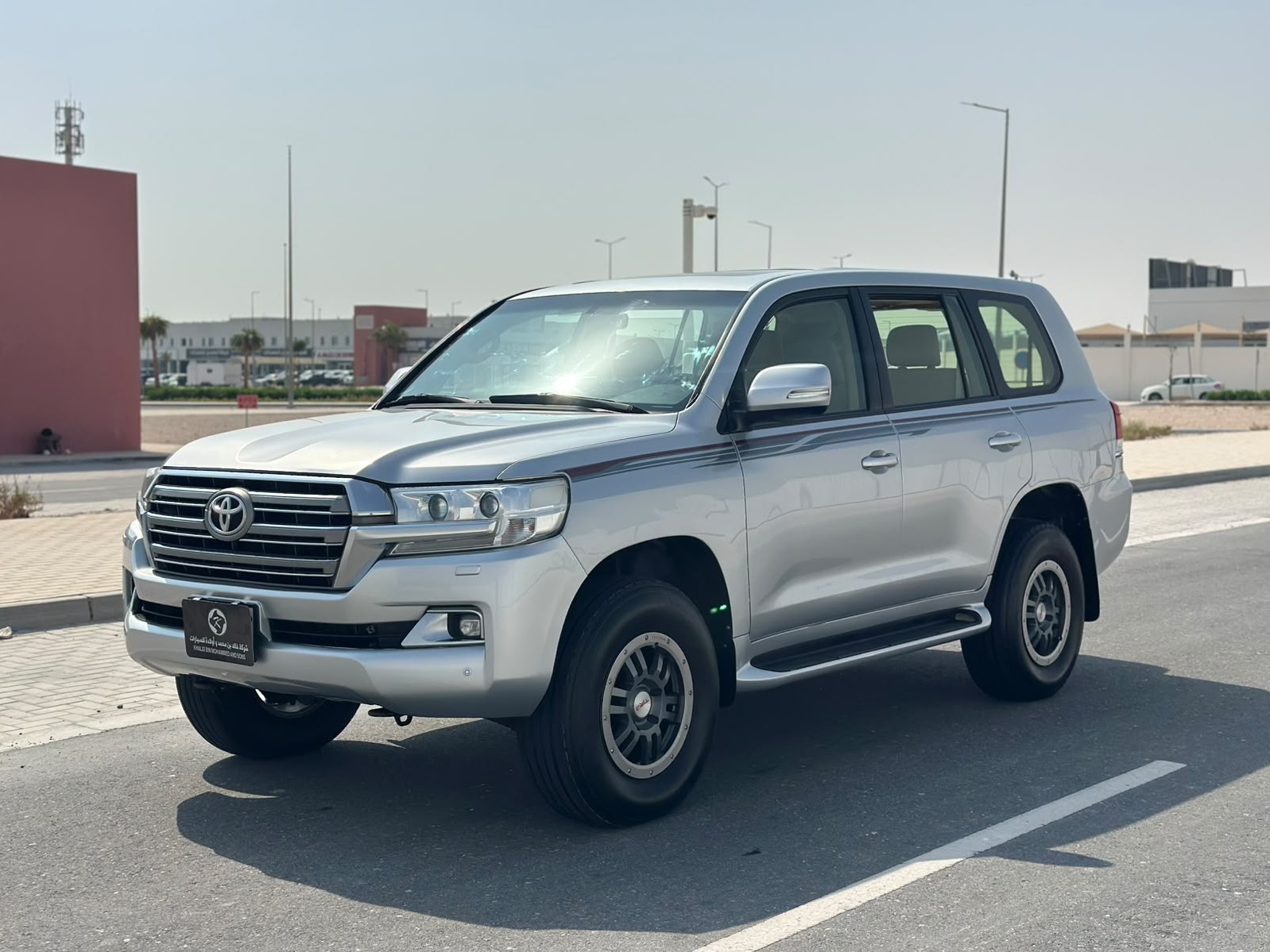 Toyota Land Cruiser GX.R 2018 - Image 2