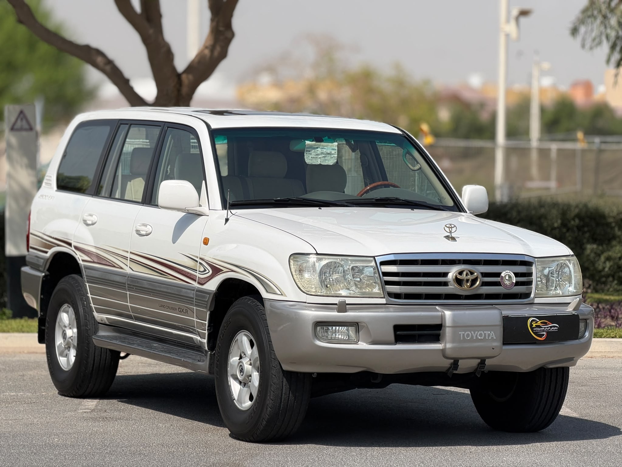 Toyota Land Cruiser GXR v6 2006 - Image 1