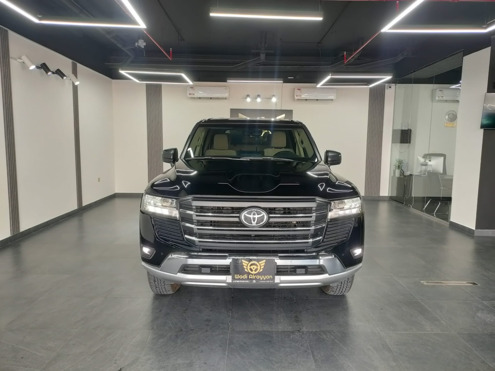 Toyota Land Cruiser GX 2026 - Image 2